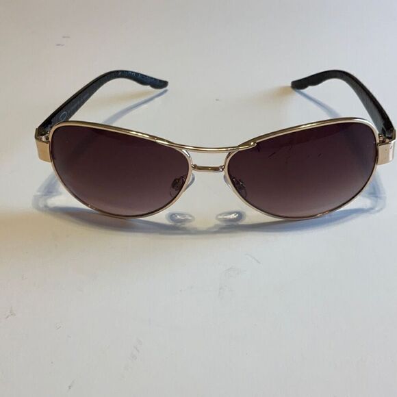Oscar de la Renta Frames - Picture 2 of 5